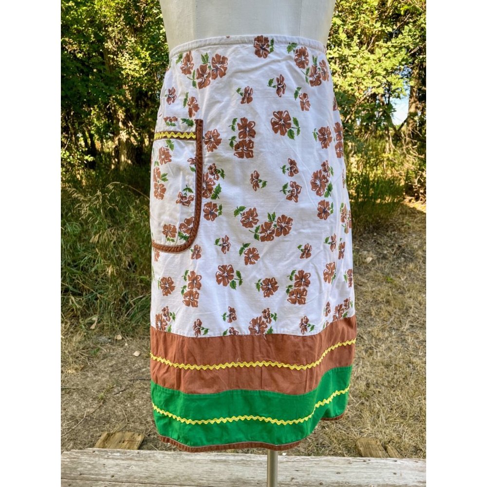 Vintage Brown Green Floral Long Half Apron Ric-rac Farmhouse